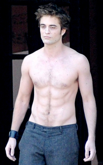 pattinson-shirtless2